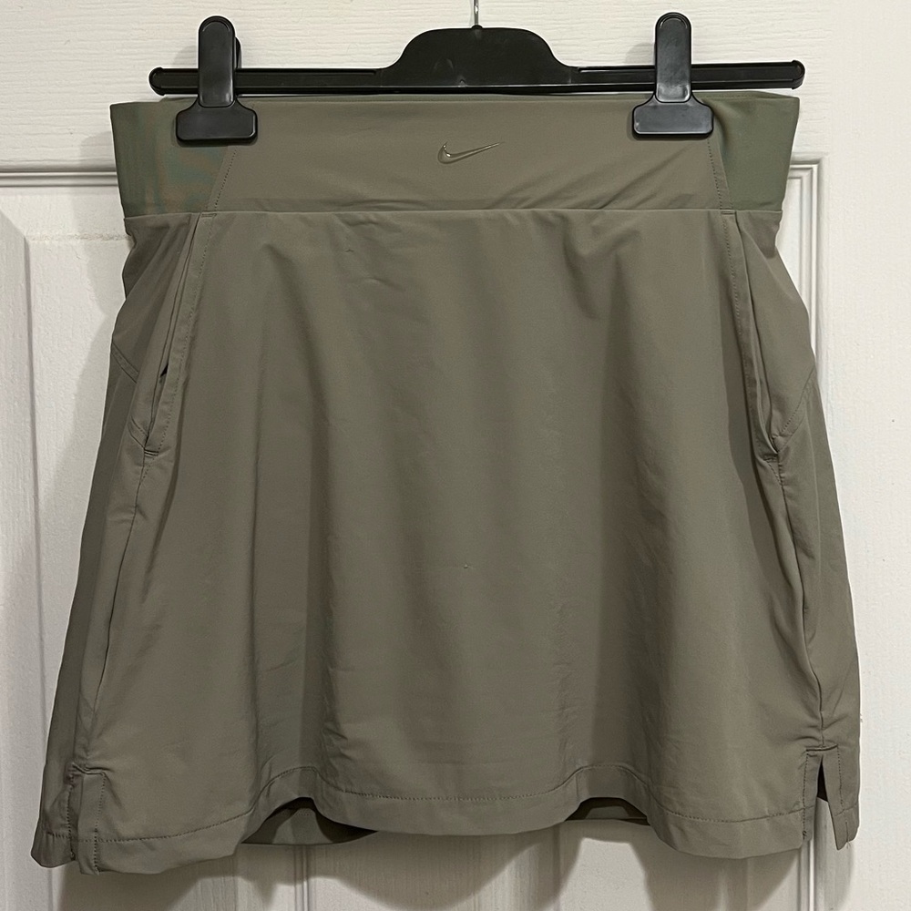 Nike dri-fit tennis skirt
